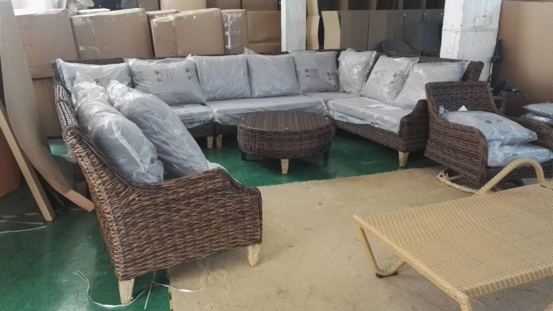 Набор синтетических плетеных садовых диванов из ротанга, 4 шт.