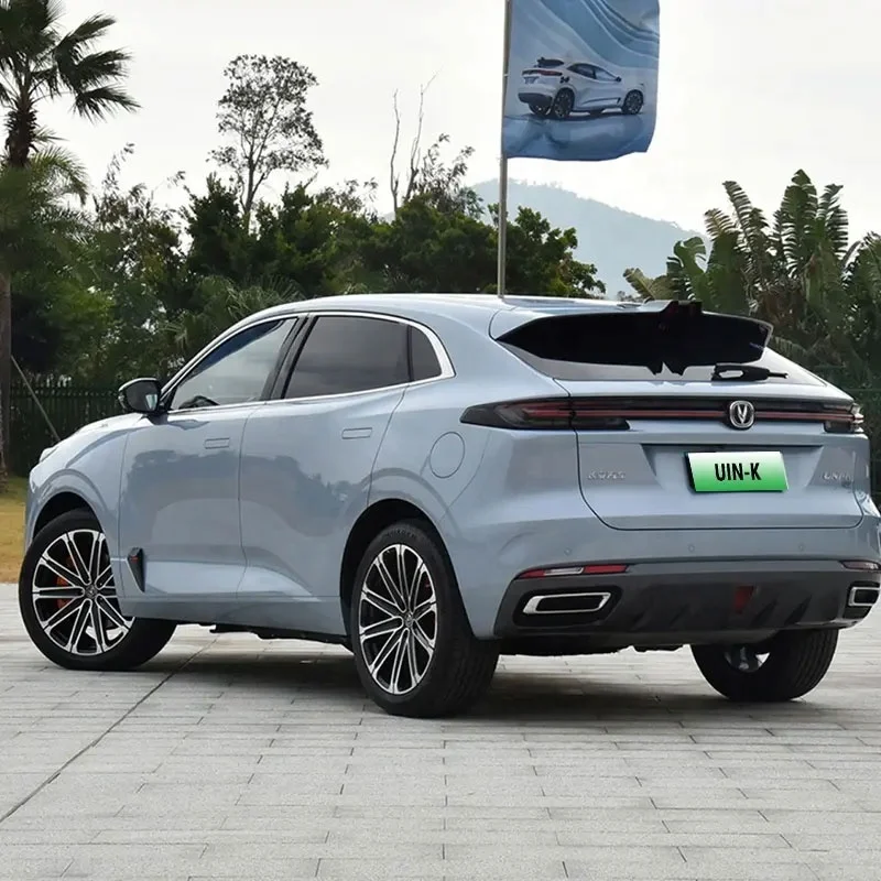 2023 In Stock New Chinese Gasoline Changan uni-k 2021 2.0T Premium Petrol Car Made In China
