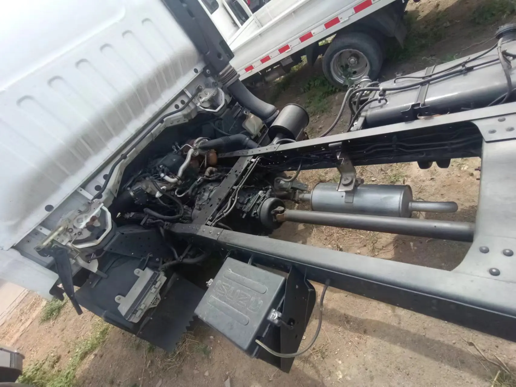 Высокое качество шасси грузового грузовика ISUZU KV600