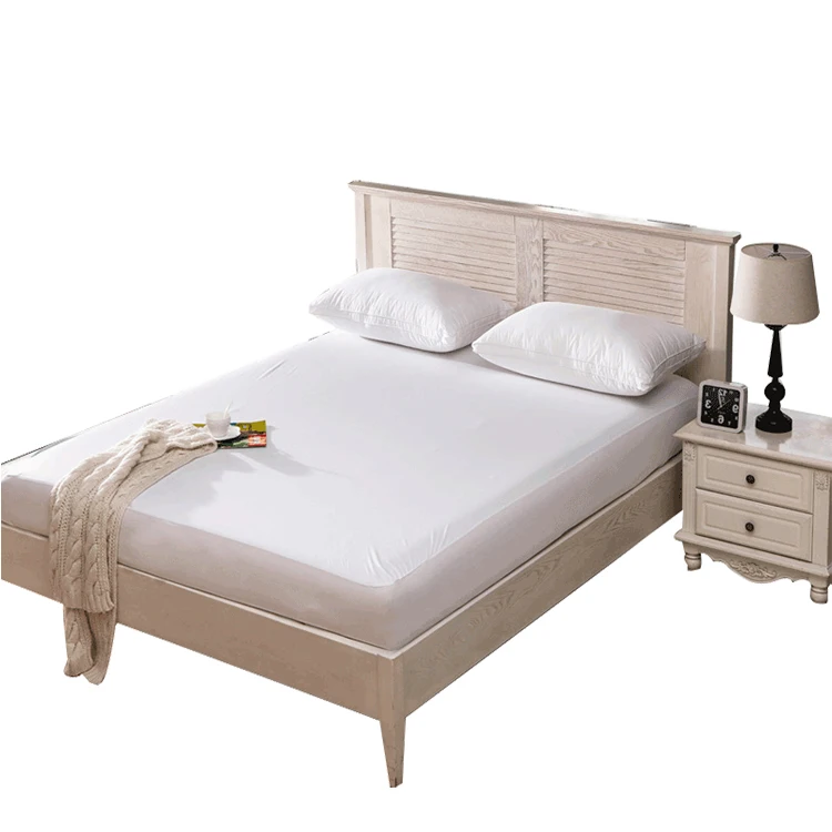 Fashion New Waterproof White European Queen Size Green Patchwork Bedspread