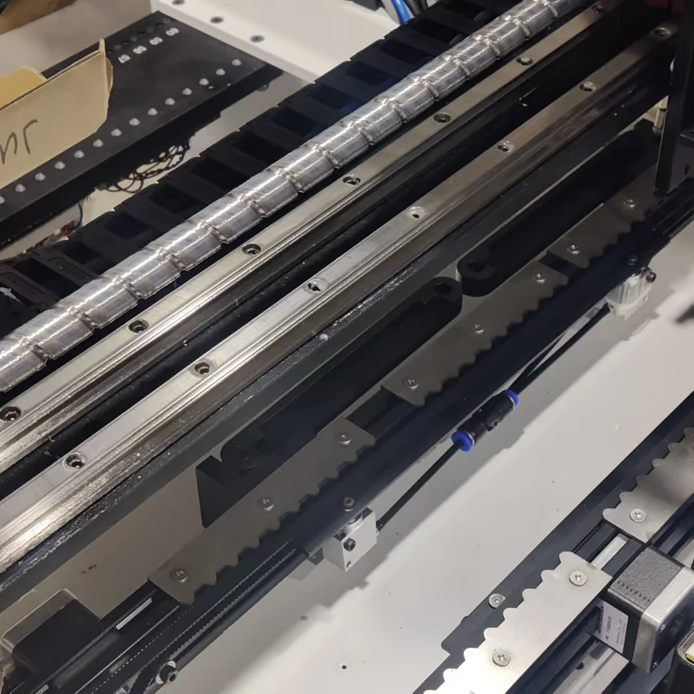 Used for installing PCB components 0402/QFN/BGASMT circuit board printing machine LED picking and placing machine