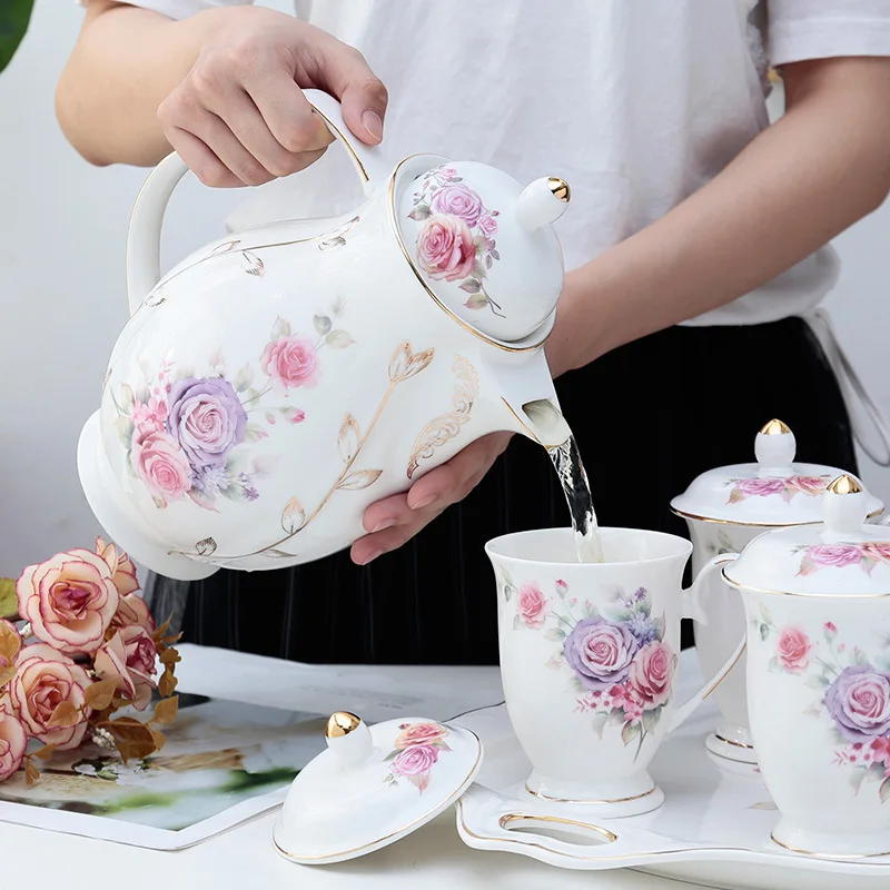 European 8 pcs Royal Luxury Coffee Set Flower Water Cup Teapot Vintage Kettle Party Wedding Gift Coffee & Tea Set