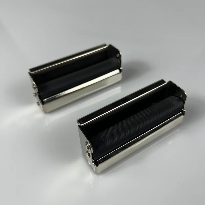 Factory direct sales Cigarette Rollers Wholesale mini Metal Manual Cigarette Rolling Machine