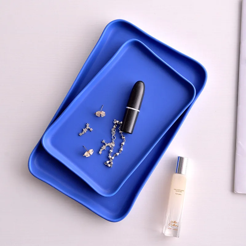 Lelyi Nordic style Klein blue ceramic plate light luxury jewelry tray