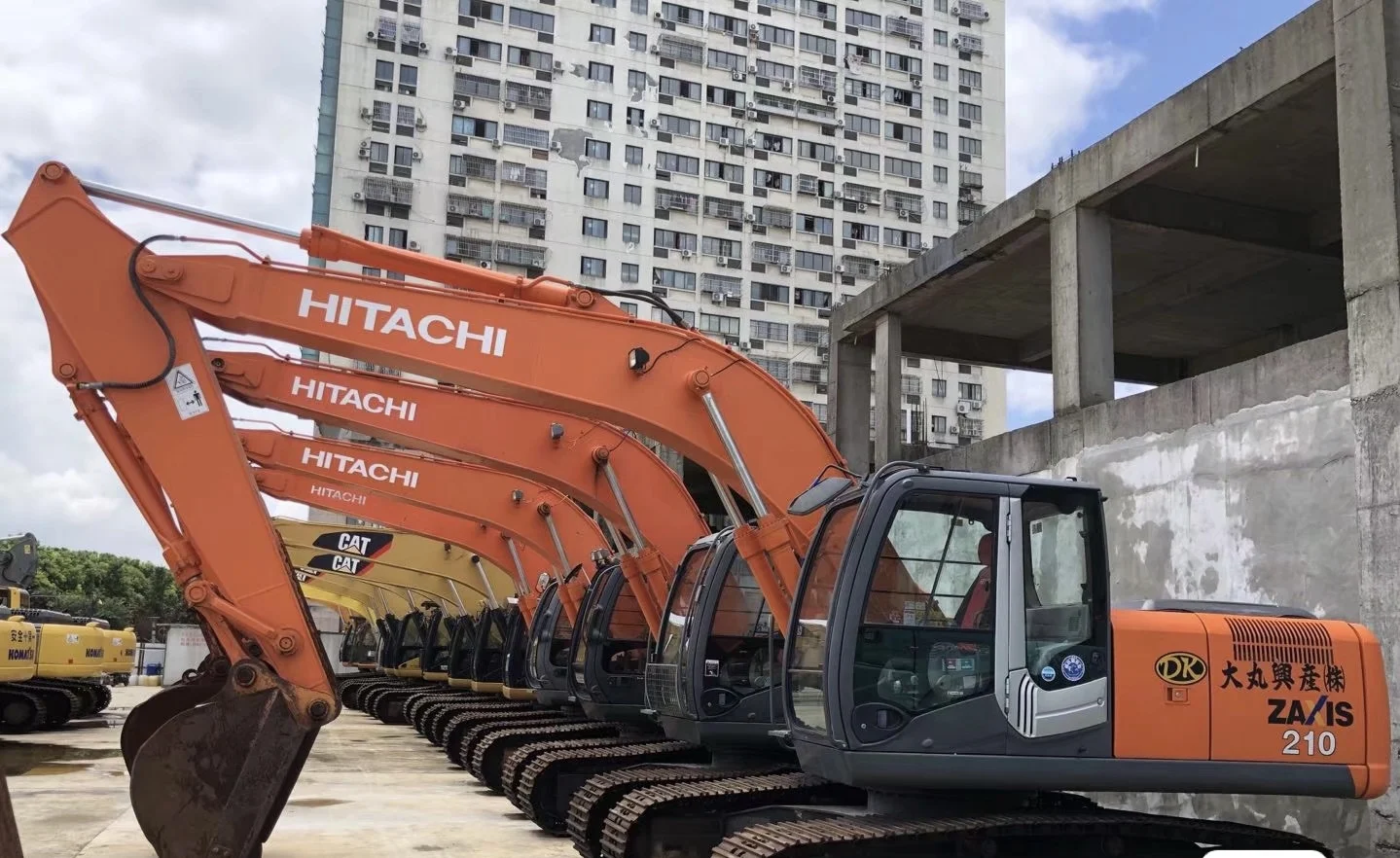 Б/у HITACHIZX210 гидравлический гусеничный Подержанный Hitachi ZX210 подходящая цена подержанный экскаватор 21-тонный большой гусеничное оборудование