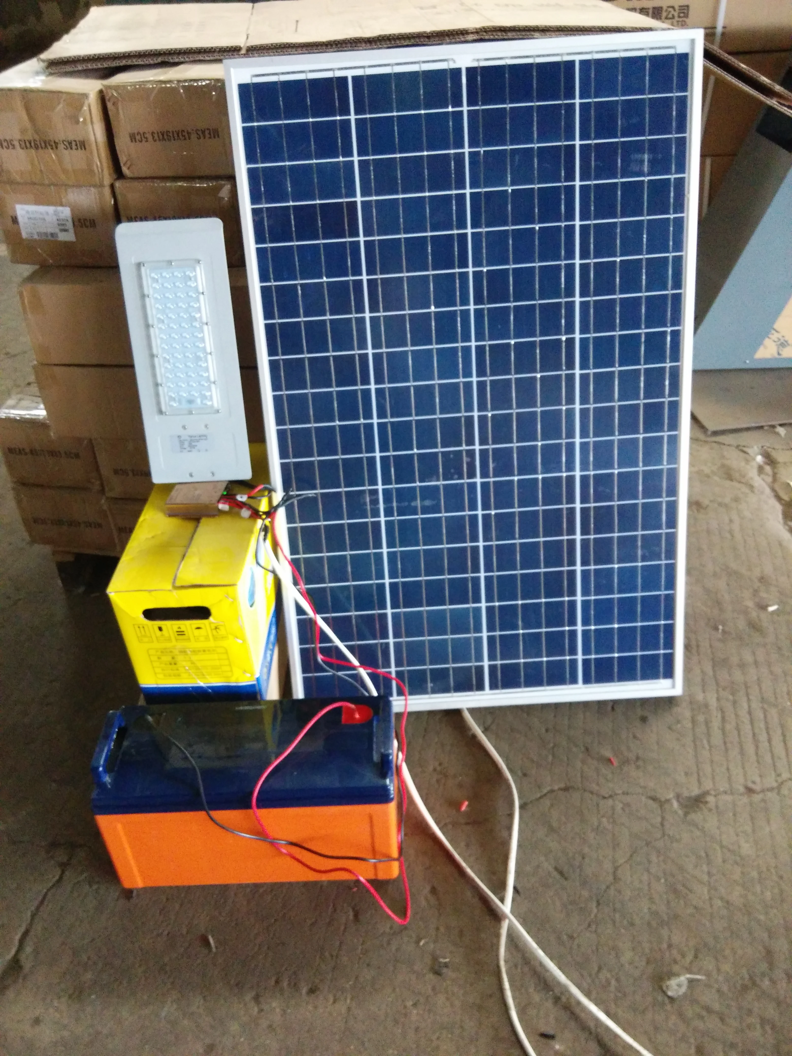 Energy saving high quality led solar street lamp with solar panel battery controller