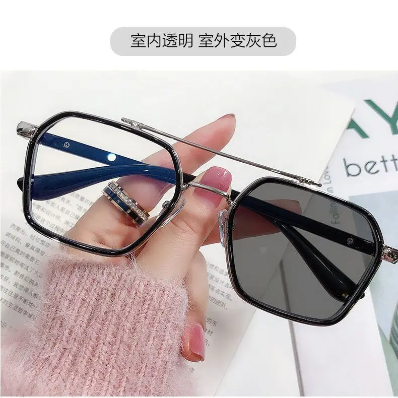 Color Changing Lenses Gray Glasses For Men And Women Light Sensitive Photochromic Glasses Frames Sunglasses UV400