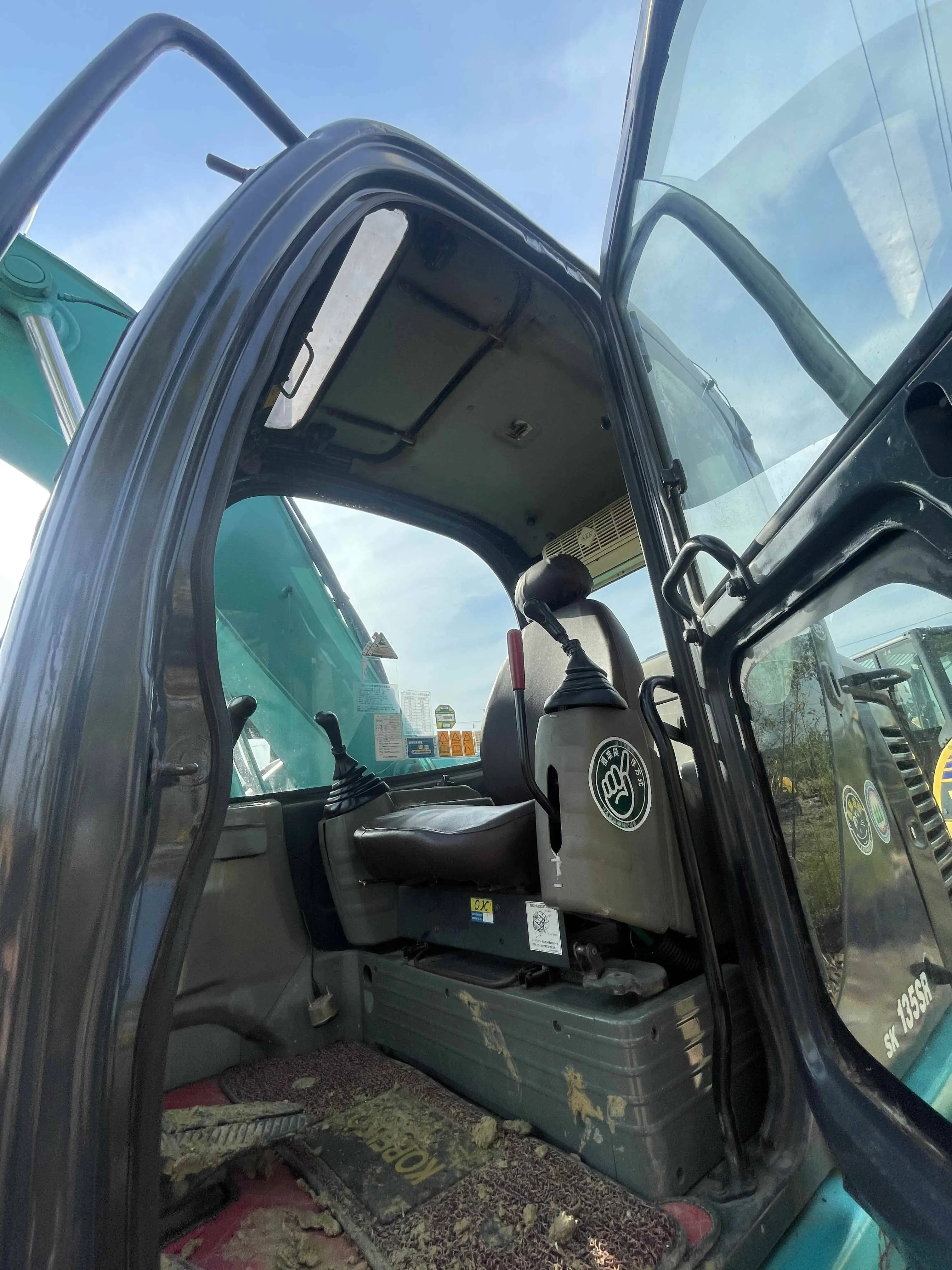 Cheap original kobelco SK 250 sr crawler excavator /second hand digger price low Machinery Excavators Kobelco