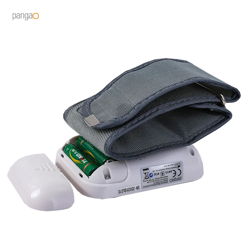 China factory price small accurate bp machine wrist style electronic blood pressure monitor