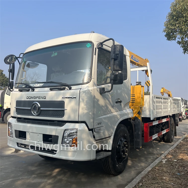China dongfeng brand 7 ton crane mounted truck used truck cranes for sale