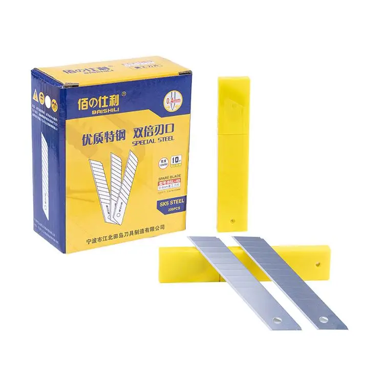 
Carbon Steel 18mm snap off black cutter blade 