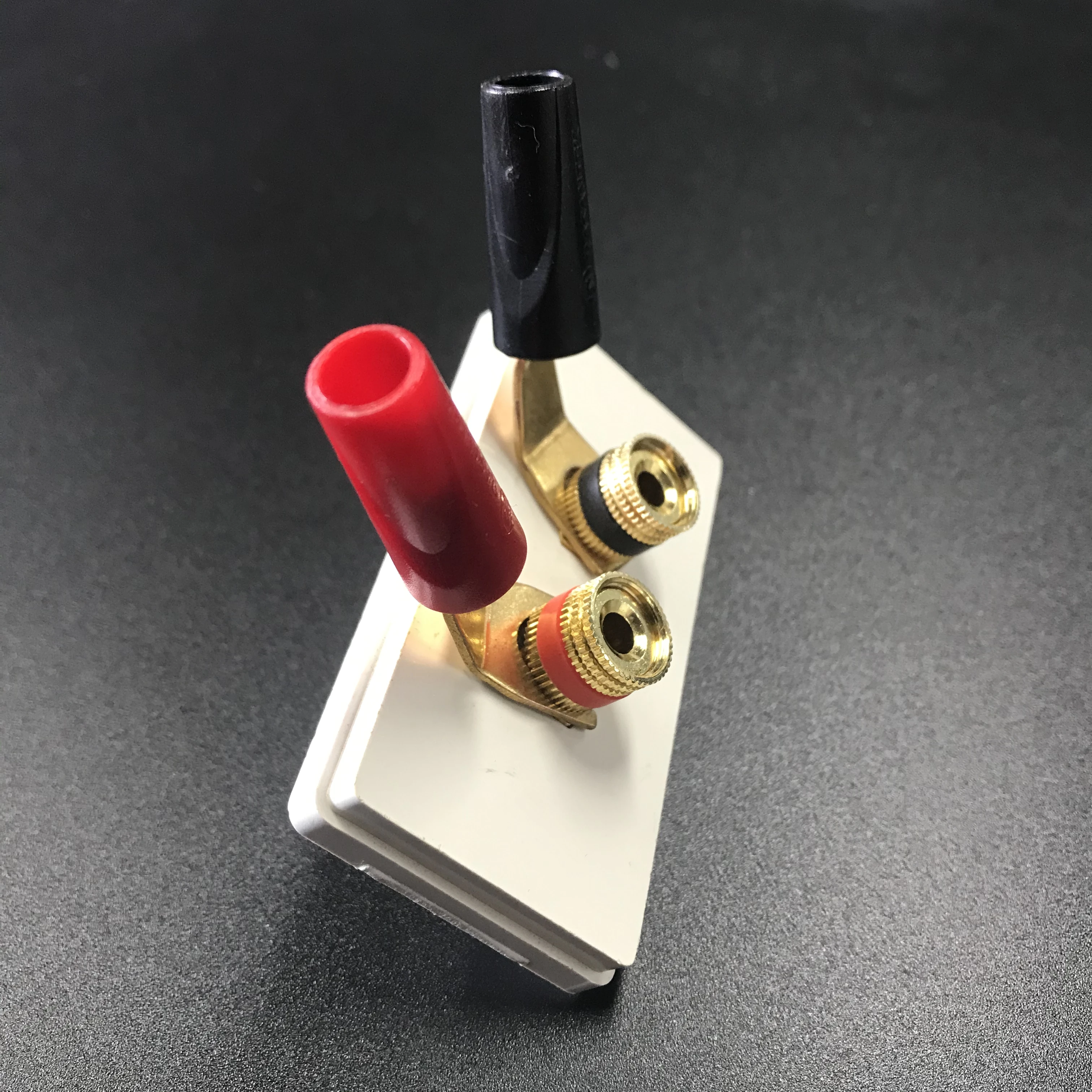 Hifi Speaker Electroplating Nickel-free Gold Male Connector Audio Phono Y Spade Plug Terminals Banana
