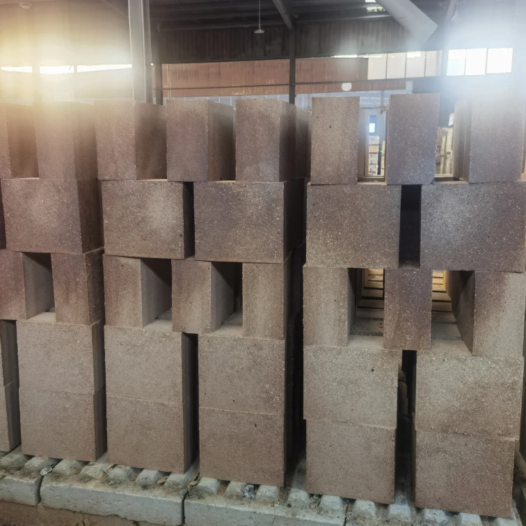 Manufacturer of refractory material refractory linings, motar and castable refractory brick for industrial furnace