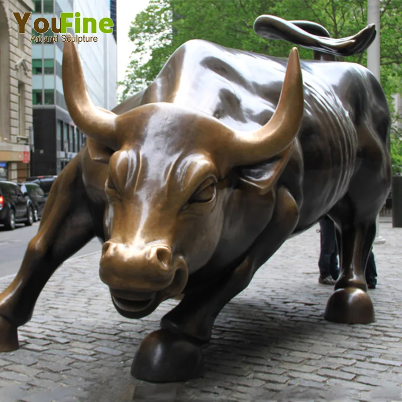 Outdoor Animal Charging Bull Large Bronze Bull sculpture