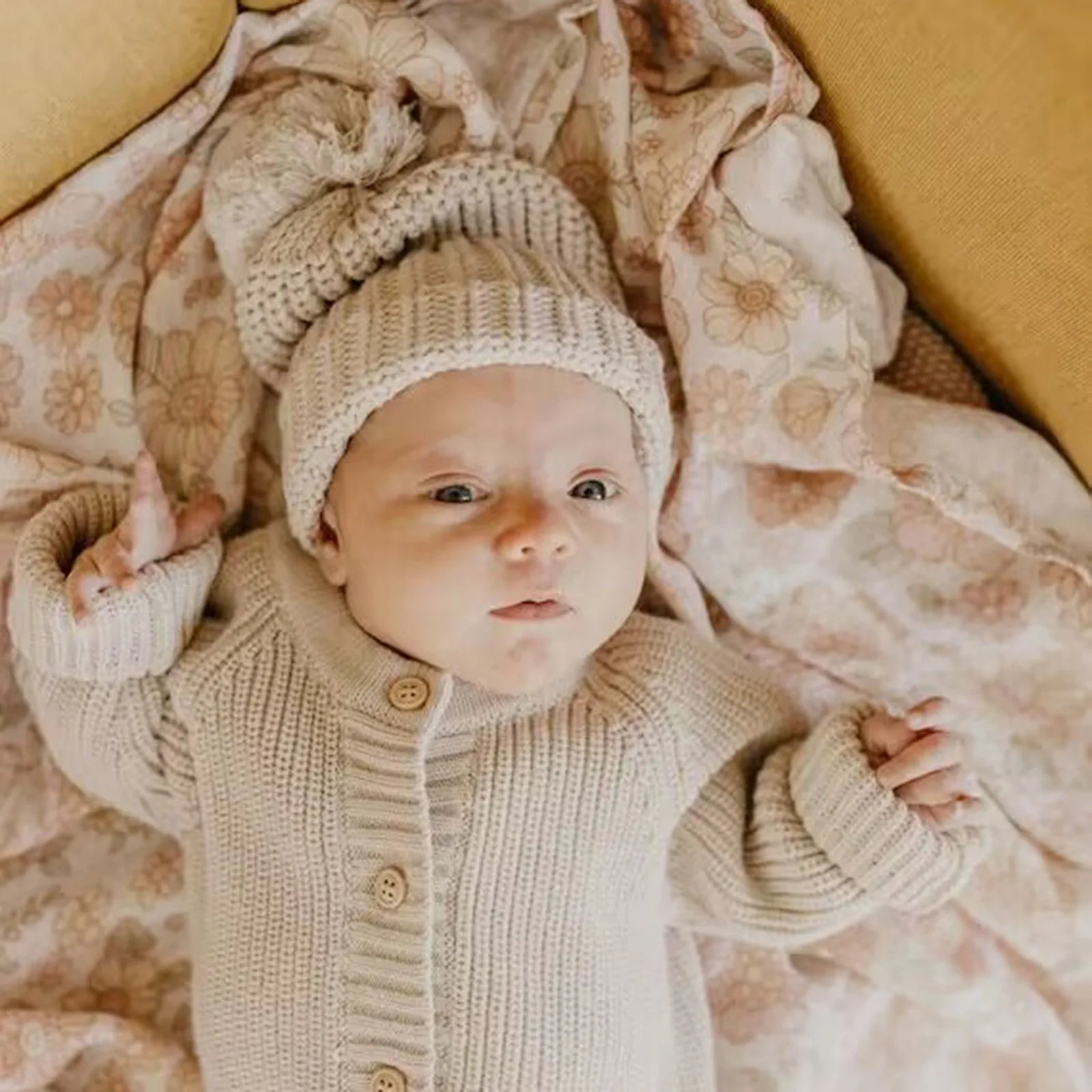 Xiximi Custom Logo Autumn Winter Baby Knit Hat Caps Designer Wool Children Baby Cute Pom Pom Knitted Beanie Hats