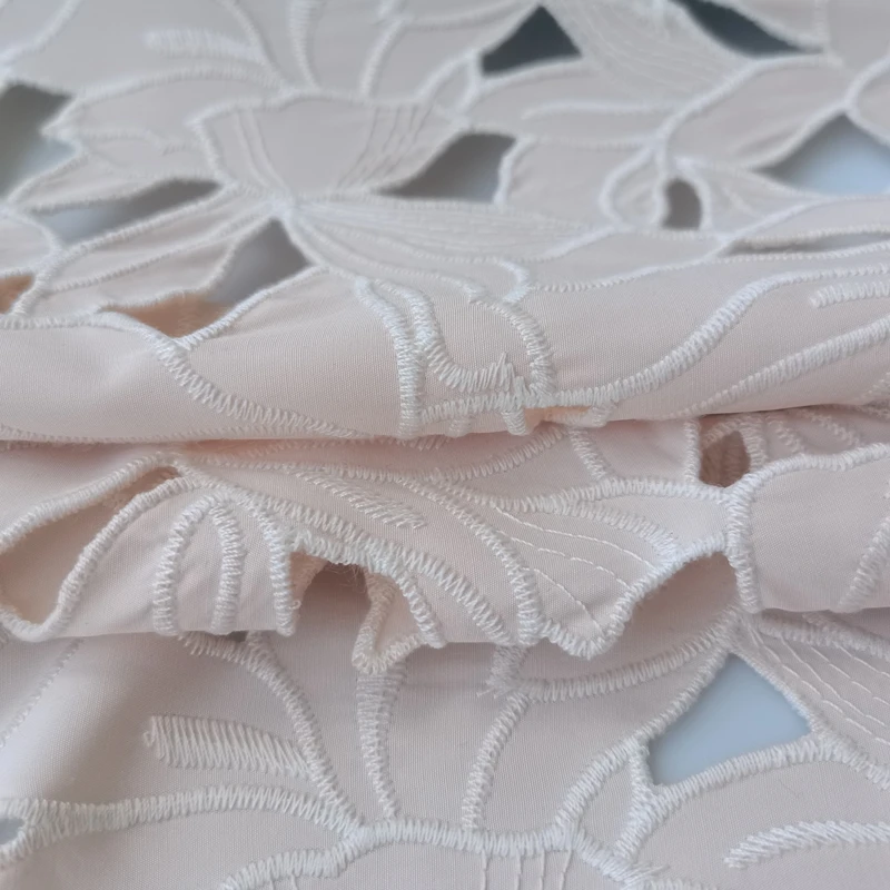 Best Quality 100% Polyester 190gsm Very Exquisite Hollow-Out Daffodil Pattern Embroidery Fabric For Women Garment And Textile