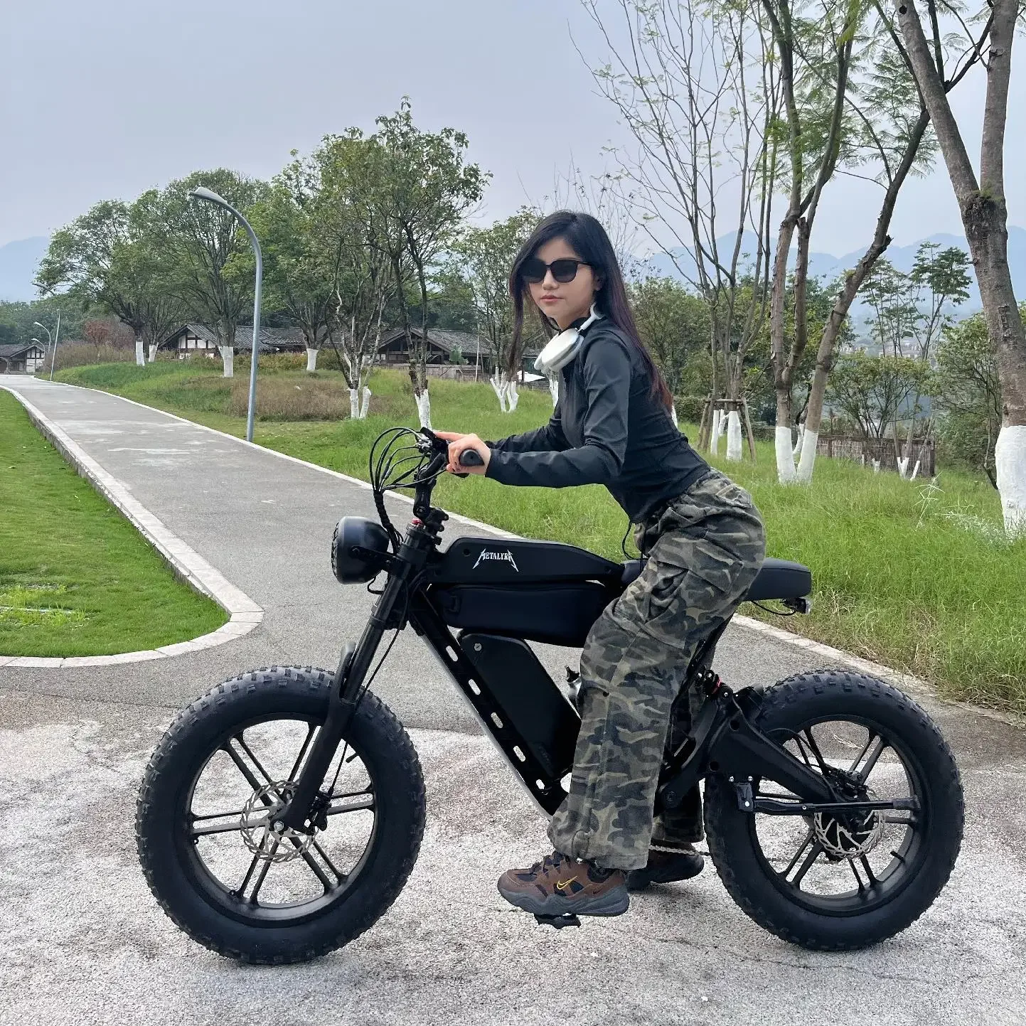Romeo Pro 2 US EU CA Stock Eahora 3000W 26 * 4.0 Fatbike Ebike Electric Fat Tire Mountain E Hybrid Cargo Dirt Bike Bicycle Adult