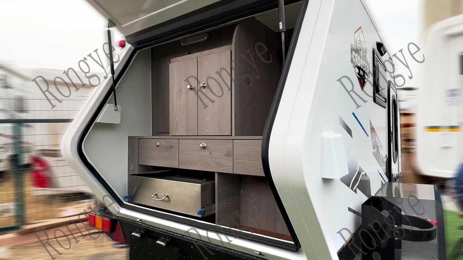 2024 new  CROSSER298 off-road pop top caravan ,mobile camping RV,high cost-effectiveness travel trailer,camper made in china