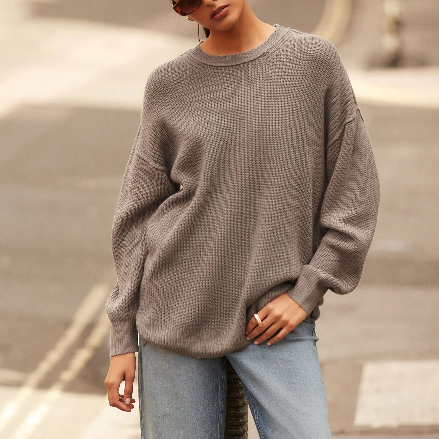 Custom Winter Crewneck Oversized Long Sleeve Women Knitted Crochet Sweater