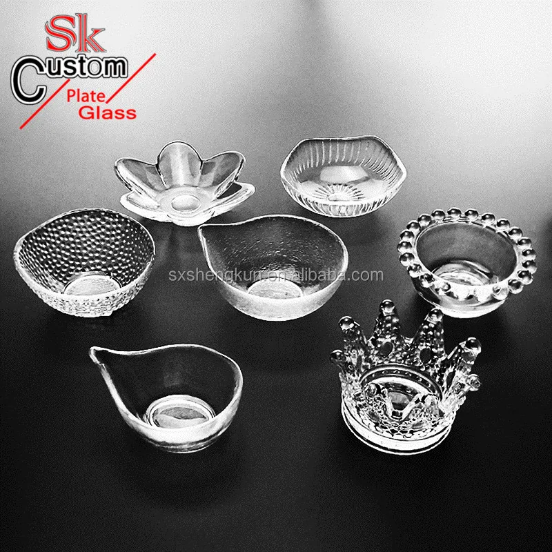 
Big hand crafted transparent 8.5cm lead free square glass plates with screen printing 
