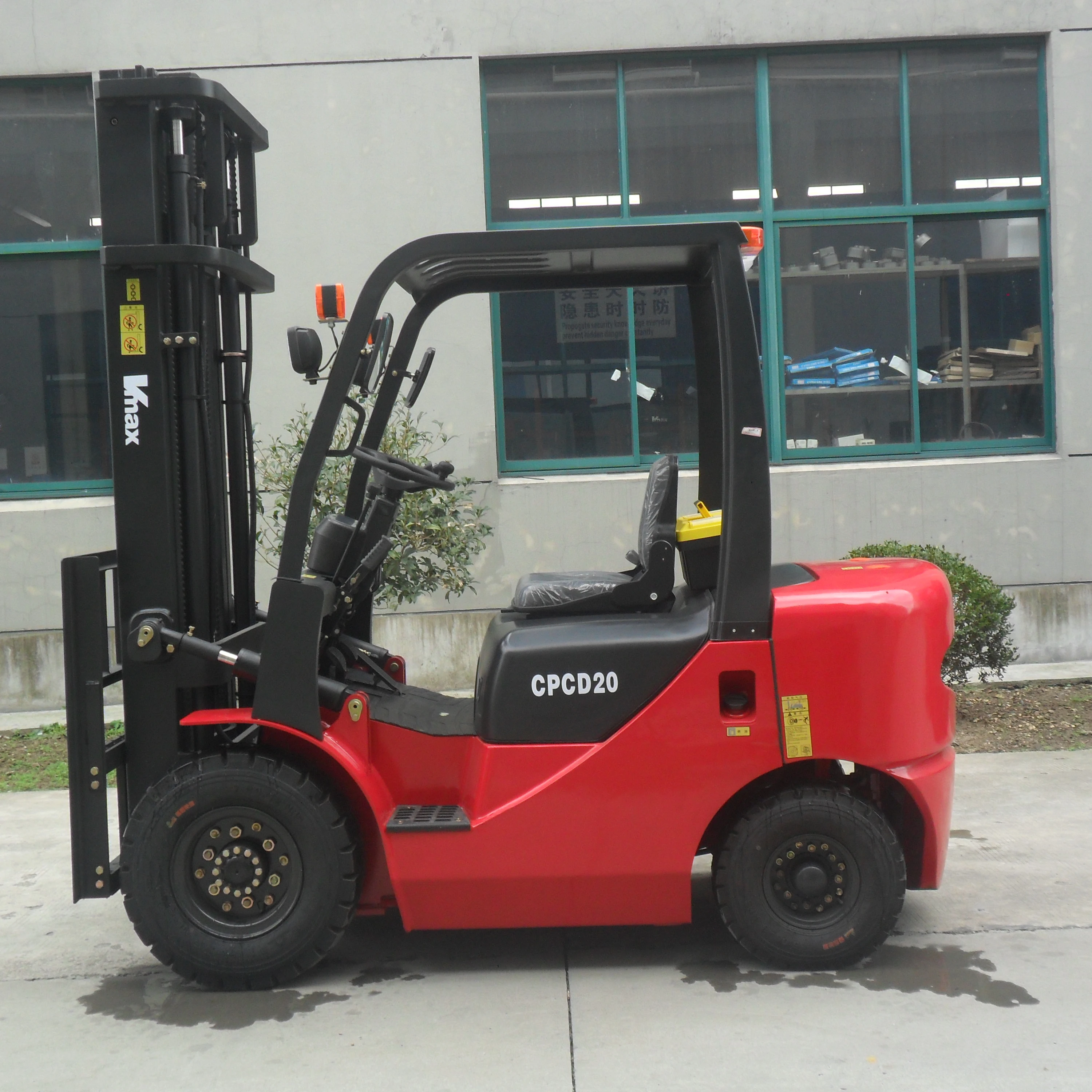 New Mini 1-3t Small Four Wheel Environmentally Friendly  Diesel Powered Counterbalanced Distribution Station Forklift