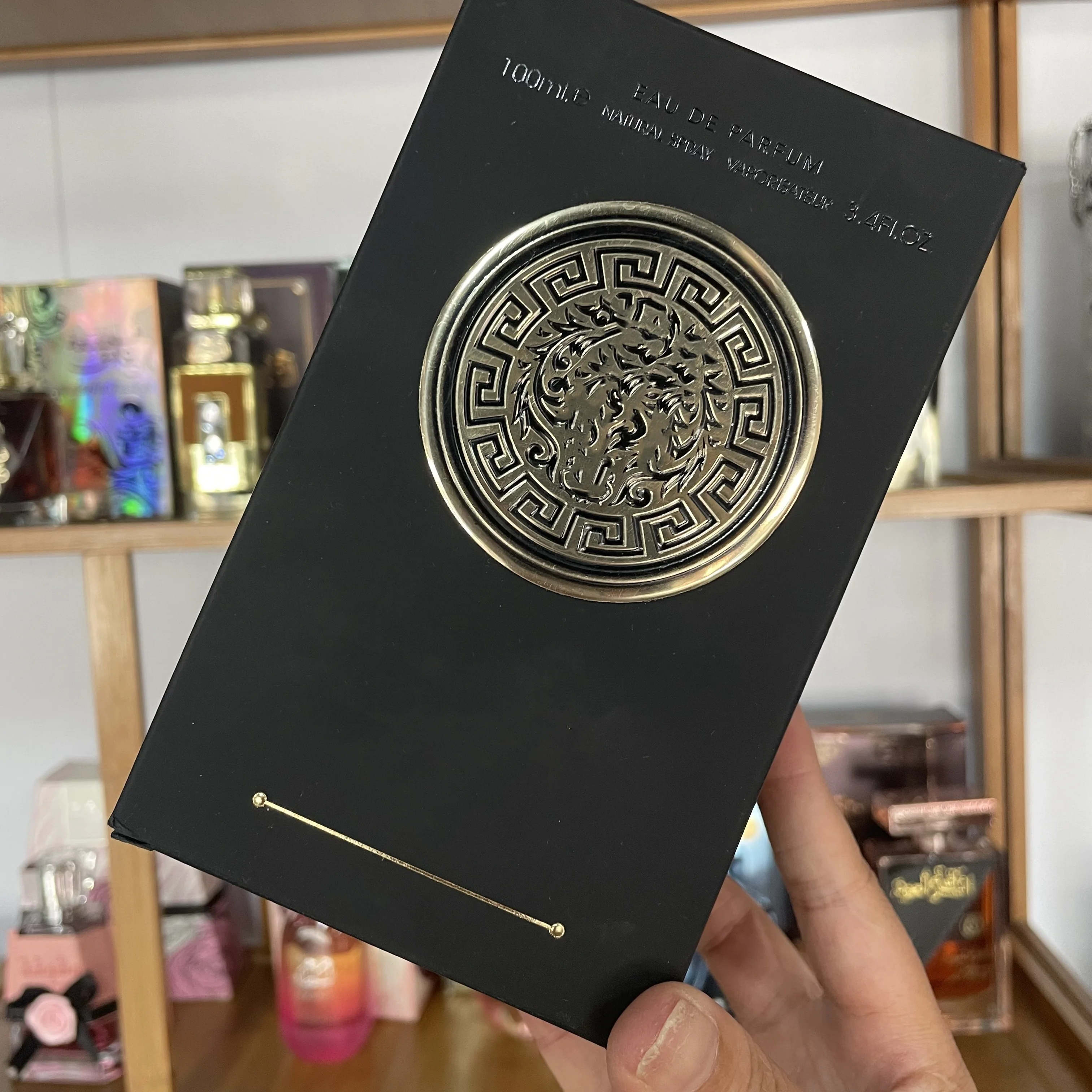 The factory sells large quantities of Latafa  asad perfume arab perfumes wholesale  house perfume