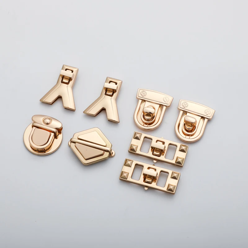 Customized Bag accessories Handbag Metal Logo Plate Brand Logo Metal Bag Pin Buckle Metal Logo bag accessories for handbag