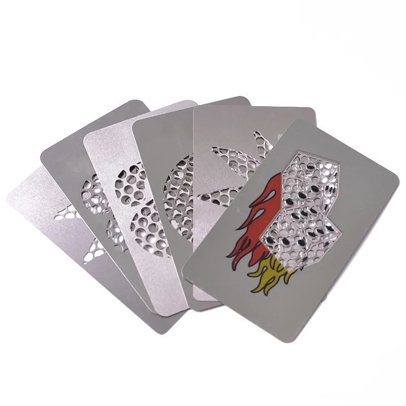 High quality Custom Logo Herb Grinder Zinc Metal Manual Crush Grinder Smoking Metal Grinder ID Gift Card For Decoration