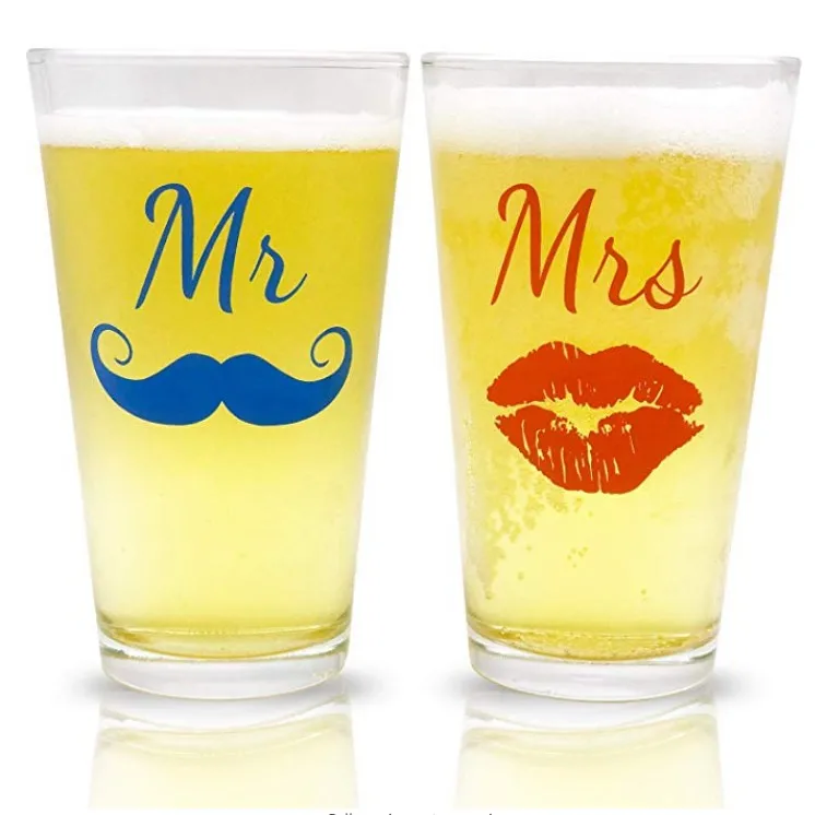 Wholesale Mr and Mrs Pint Beer Glasses Gift Set