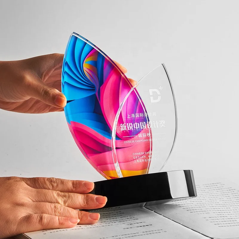 Wholesale 2024 New Design Sailing Boat Shape Trophy Plaque Personalized Custom Crystal Plaque Trophy for souvenir
