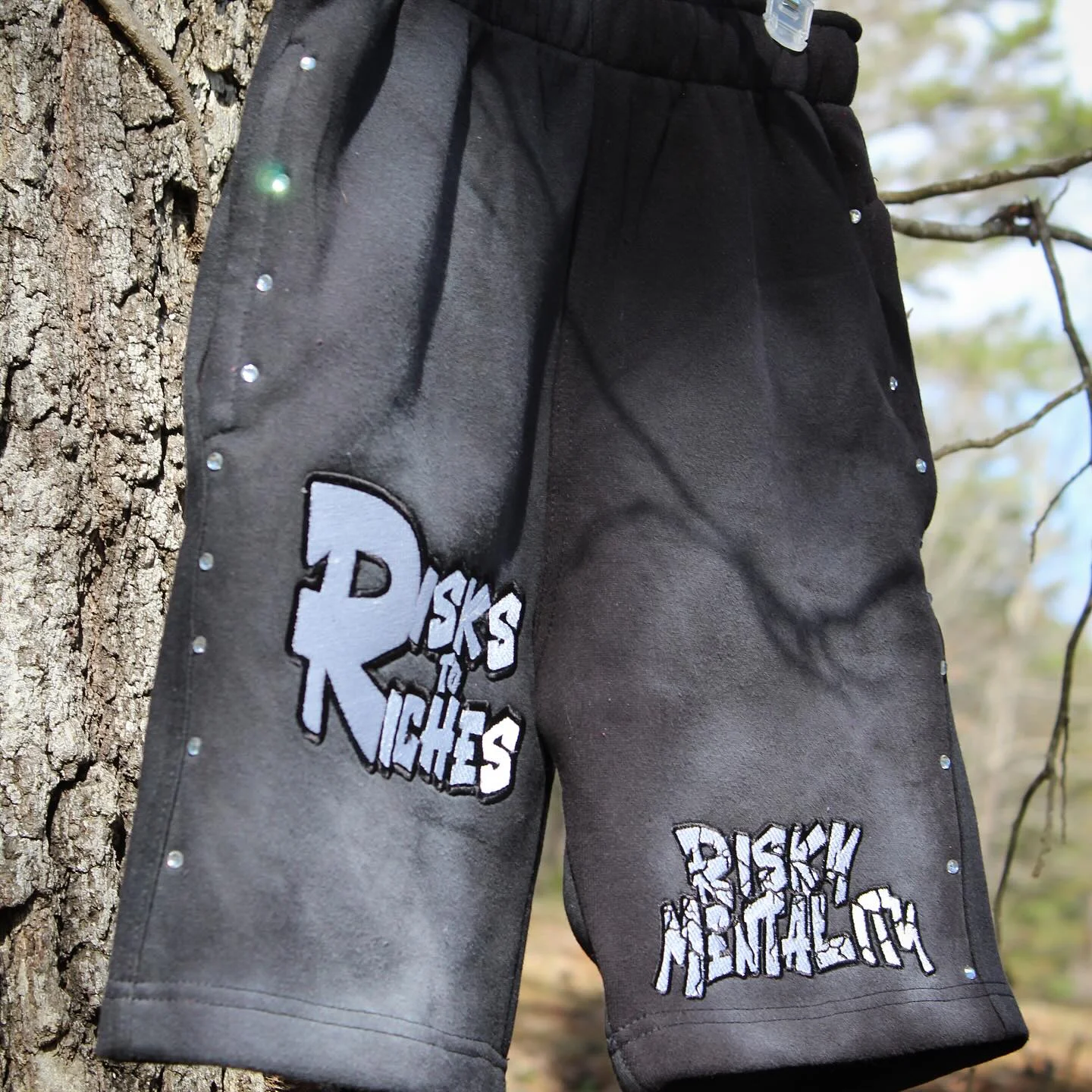 Men Cotton Acid Wash Shorts Custom Puff Printed Black Stone Wash French Terry Rhinestones Sunfade Acid Washing Shorts