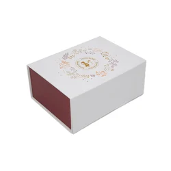 Custom Fashion Luxury Recycled Magnetic Gift Paper Box For Garments Gift Folding Clothing Boxes Crown win Packaging