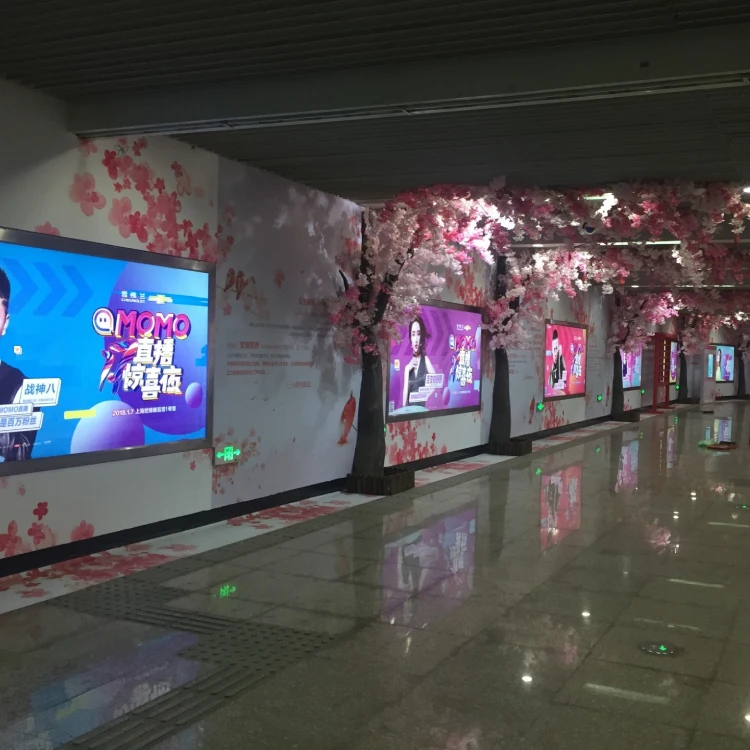 China Full Color SMD RGB P2 P2.5 Indoor Wall Video LED Screen Modular For Commercial Advertising