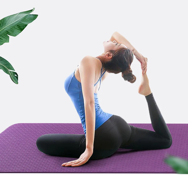 Pilates Foldable With Carrying Strap Eco Friendly TPE Yoga Mat