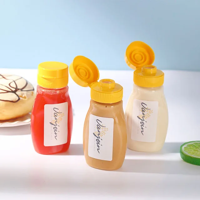 Empty BBQ Custom Mini Plastic Sauce Bottle PET Sauce Bottles 50ml 70ml Chilli Sauce Bottles with Flip Top Cap