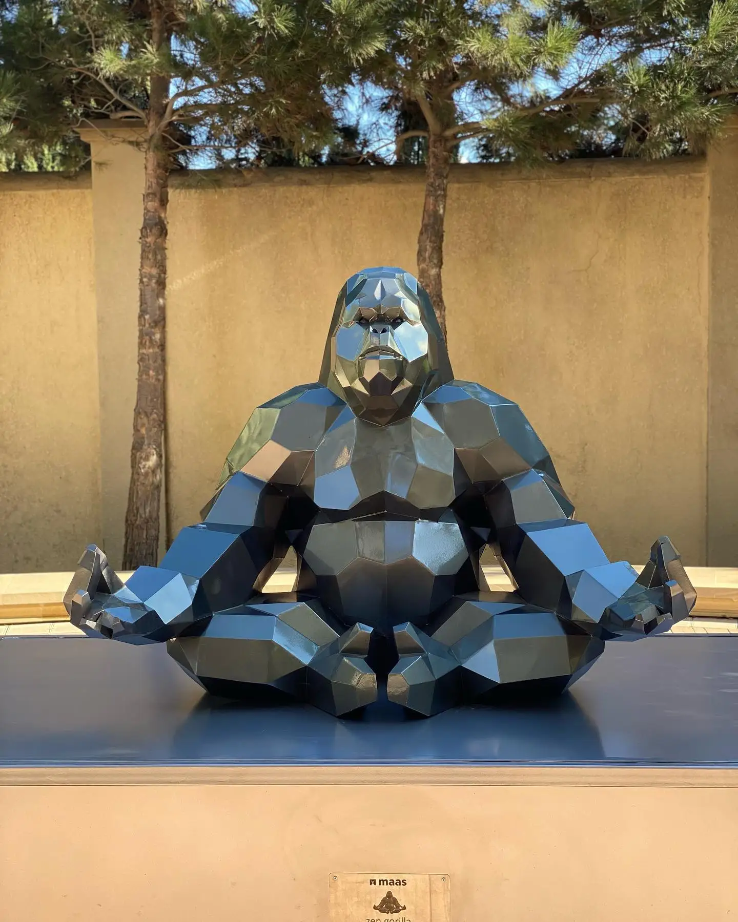 Factory Manufacturers Custom Resin Fiberglass Big Custom Outdoor Sculpture