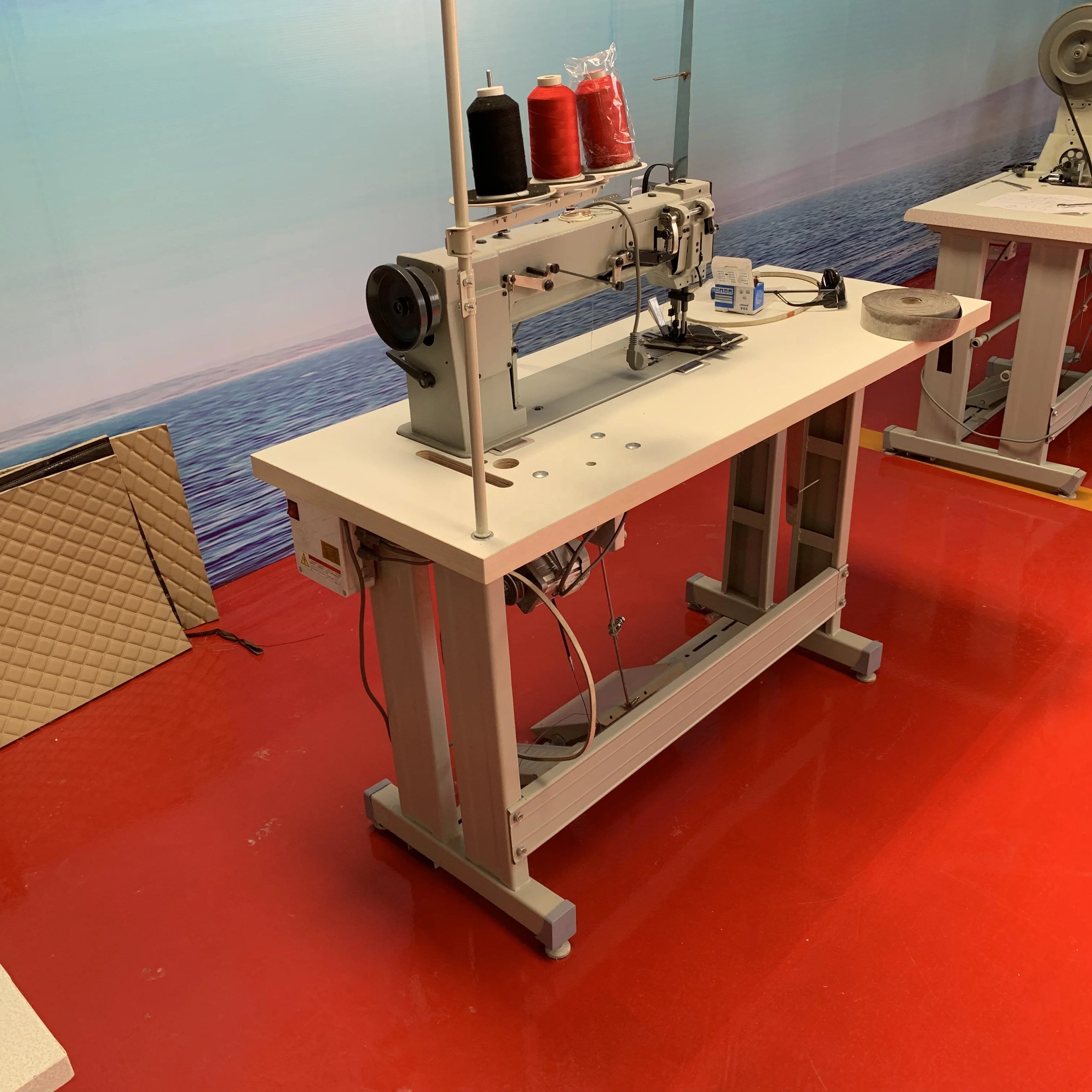 Швейная машина с двумя иглами швейная для автомобильного коврика промышленная