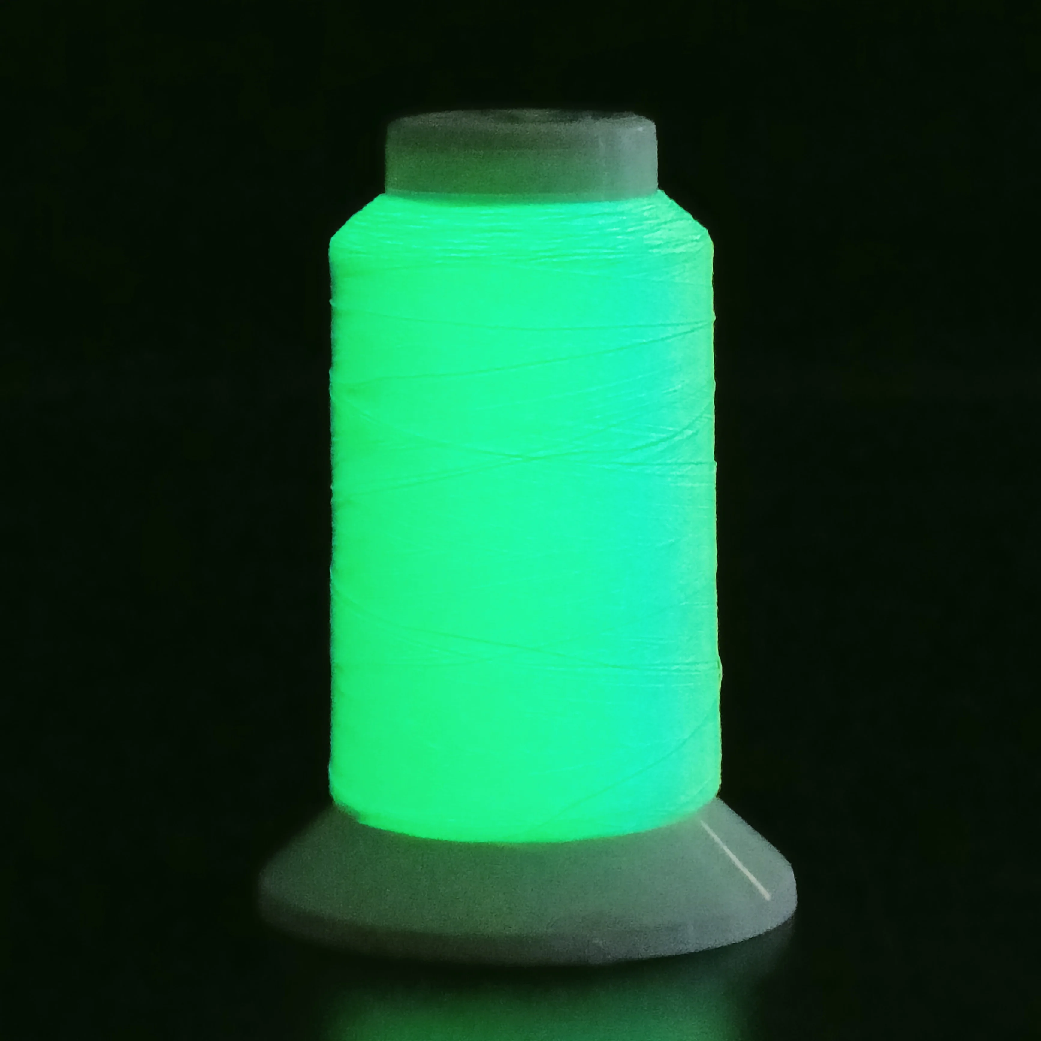 Glow In the Dark Machine Sewing Embroidery Thread 1000Y Each Spool, 6 Popular Colors Optional