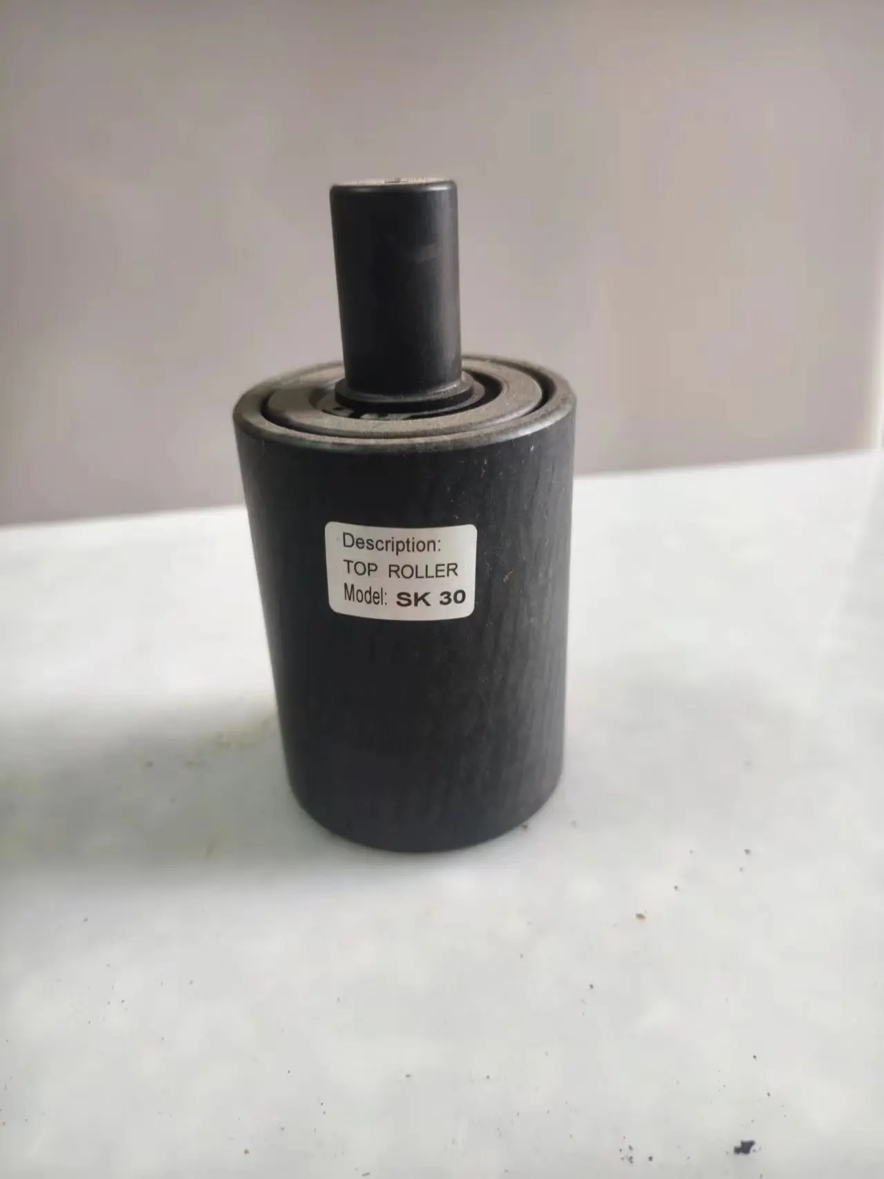 Construction Machinery Ex70 E307 E70B Excavator Undercarriage Parts Carrier Roller Top Roller