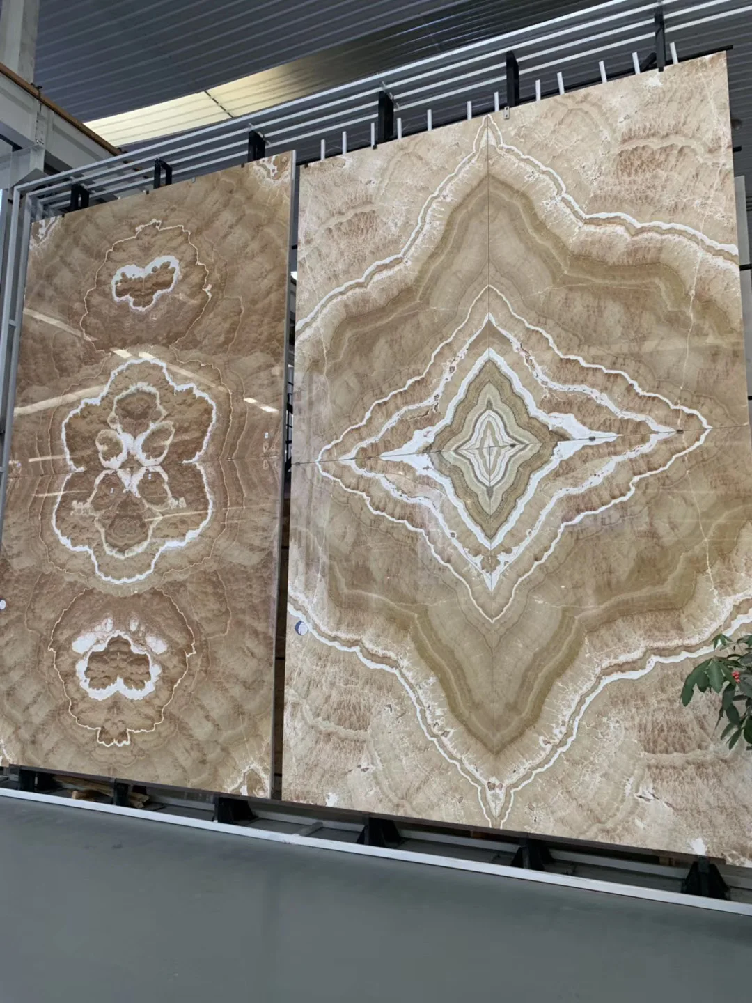 Peacock brown onix marble