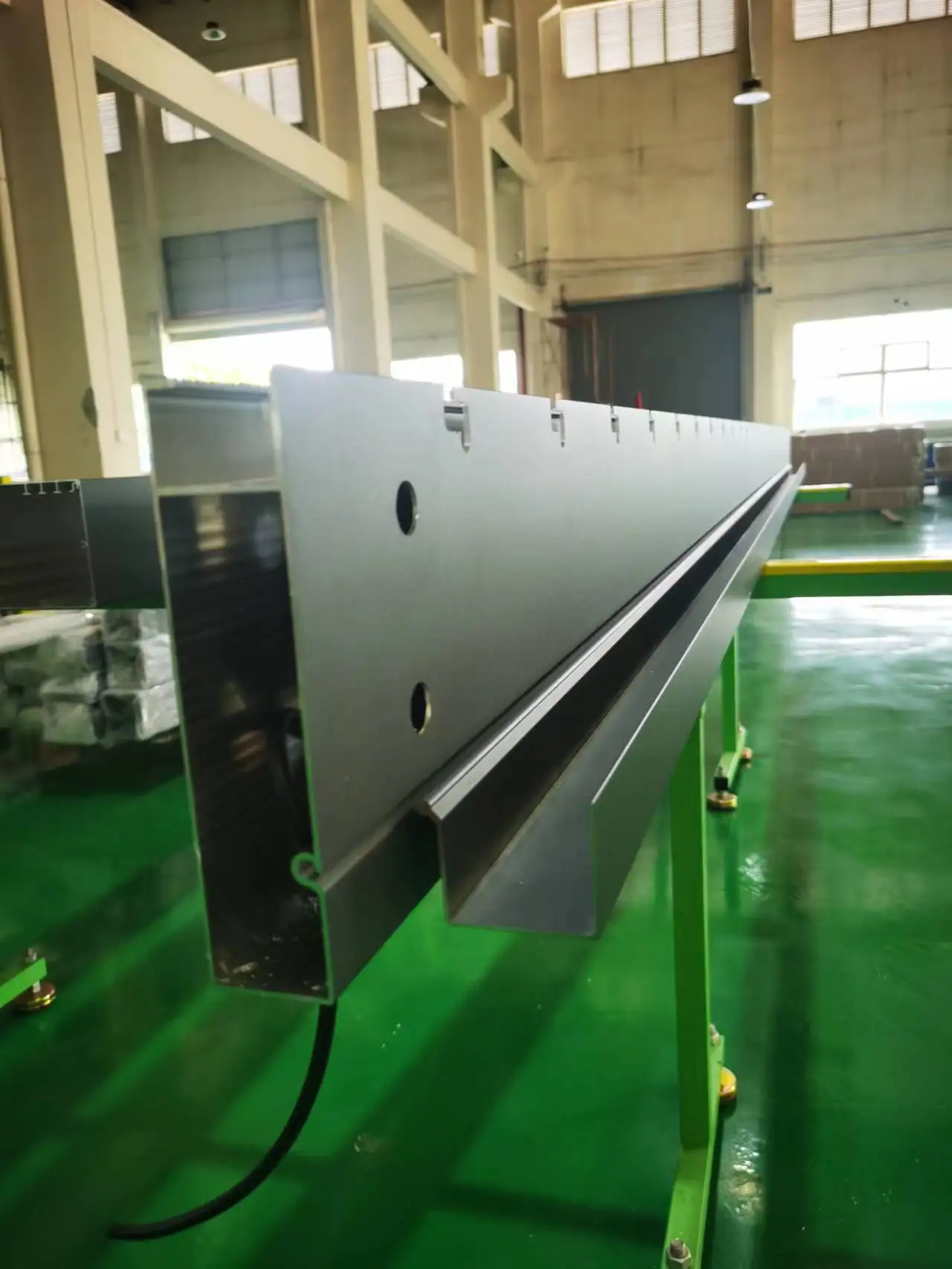 Motorized bioclimatic  sunshade Pergola