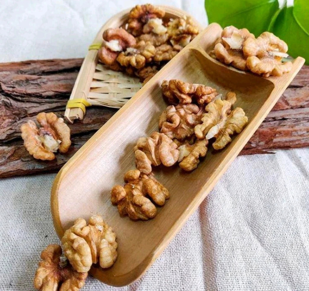 Chinese Nuts Walnut Inshell Manufacturer supply Dry Fruit Price of 185 paper skin walnuts