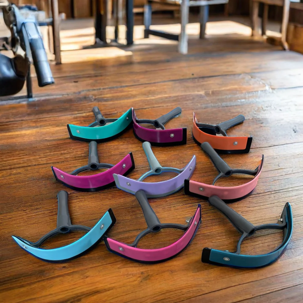 Factory Wholesale Custom Logo Plastic Horse Comb Sweat Scraper for Cleaning and Horse Care