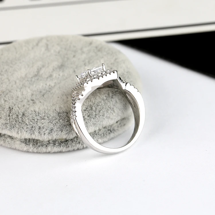 Luxury Fashion Women Jewelry Big Stone Rings Cubic Zirconia Ring 925 Sterling Silver Rings For Women