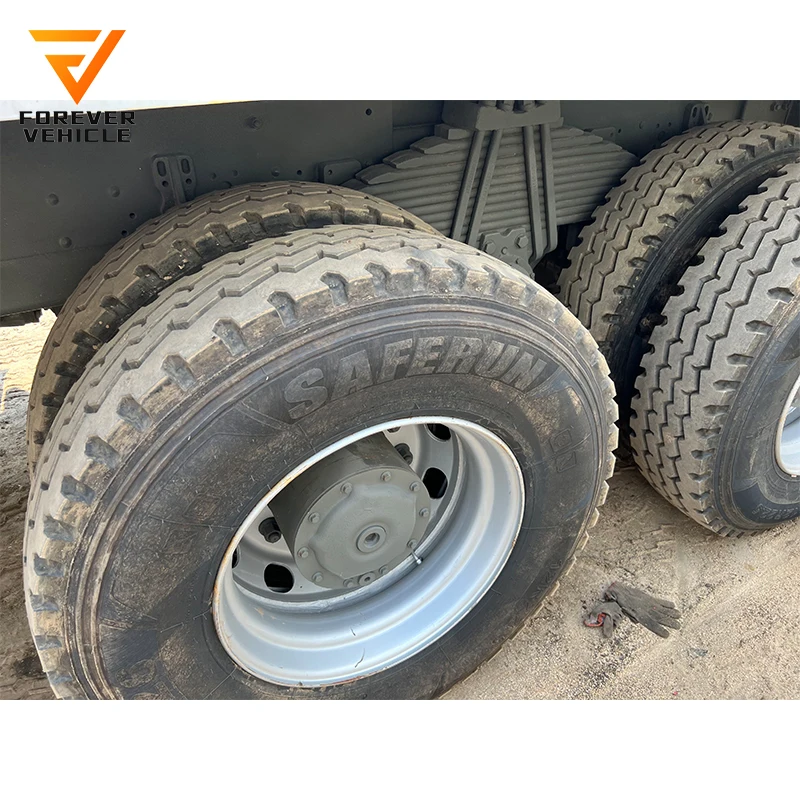 Chinese Low Price Used Compactor Garbage Trucks Transport Dump Truck Trash Truck