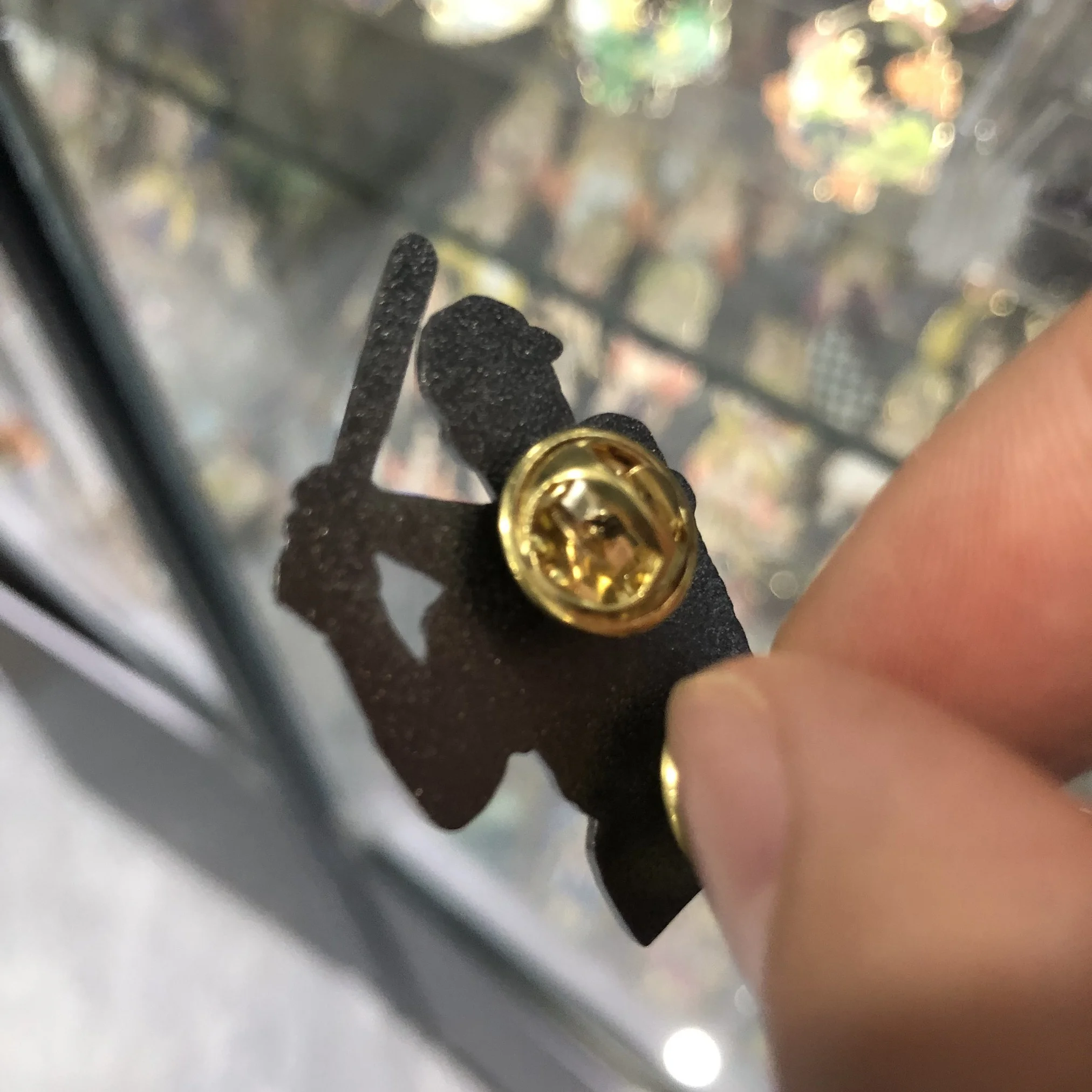 Брошь на лацкан мужской с УФ-принтом