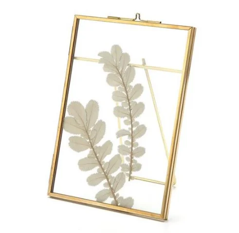 Amazing Look Photo Frame Gold Finished Border Frame High Quality Simple Designing Metal Frame Available at Low Price