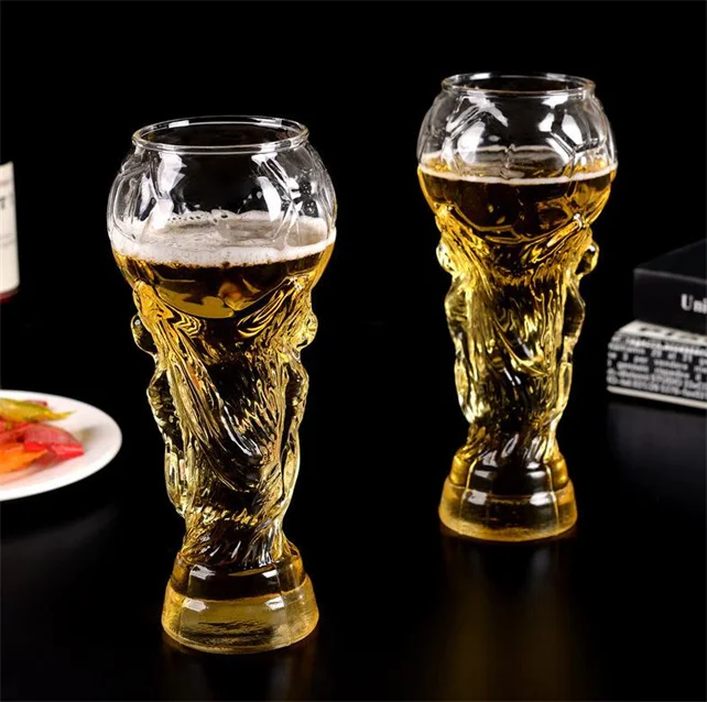 Hot Selling 450ml Creative Trophy Shaped Drinking Glass Football Beer Glass Mug
