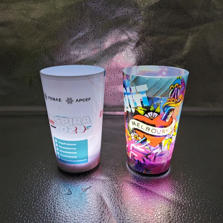 3 световых функции светодиодные чашки 12oz/14oz/16oz пластиковые Пользовательские светящиеся для