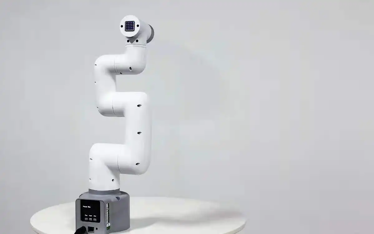  2021 Новое поступление mycobot Pro самая маленькая в мире 6 оси 2 экран совместных
